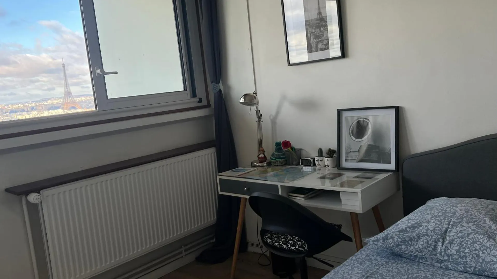 Quarto Privado Em Apartamento Vista Torre Eiffel Paryż 0*,