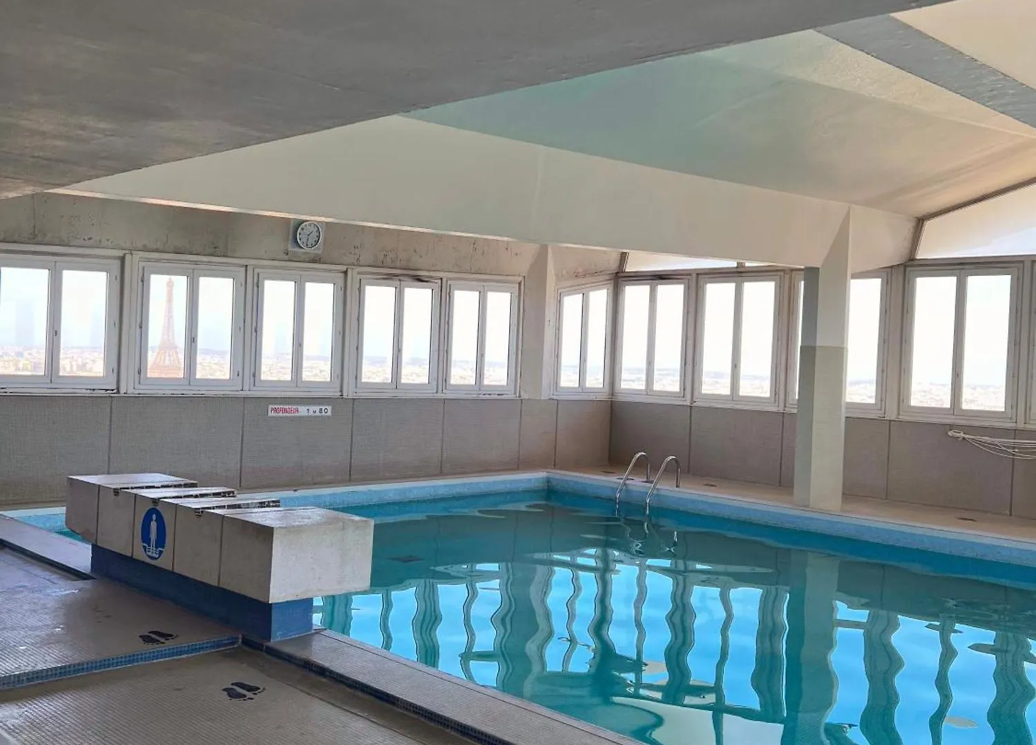 Quarto Privado Em Apartamento Vista Torre Eiffel Paryż